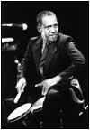 Roberto Roena